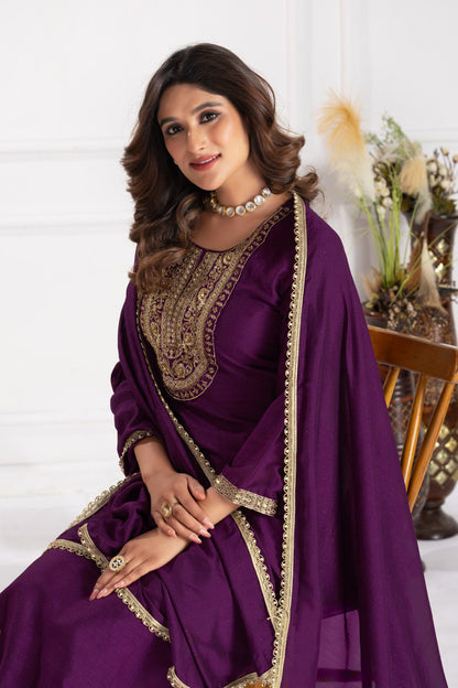 Copper Thread Work Straight kurta With Trousers & Duppata